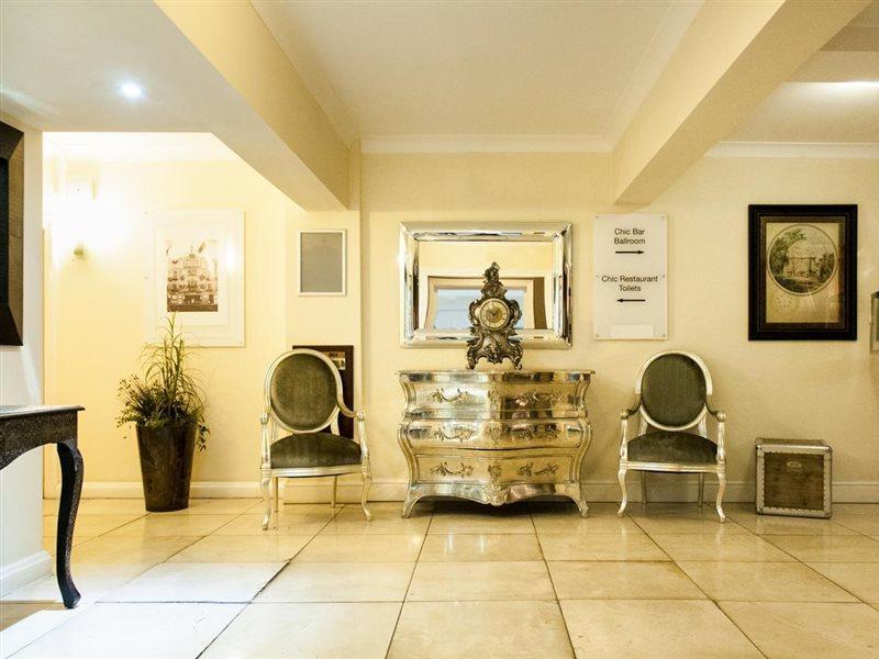 Oyo Clayton Lodge Newcastle-under-Lyme Eksteriør bilde