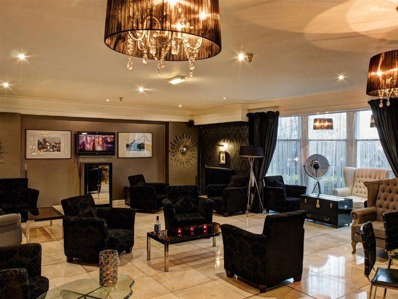 Oyo Clayton Lodge Newcastle-under-Lyme Eksteriør bilde