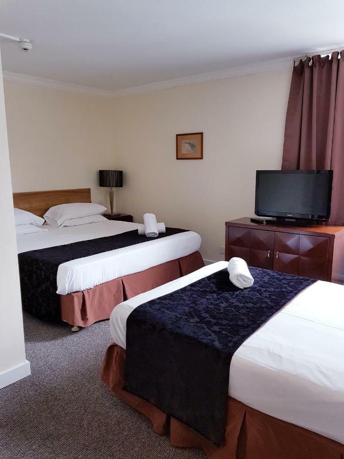 Oyo Clayton Lodge Newcastle-under-Lyme Eksteriør bilde
